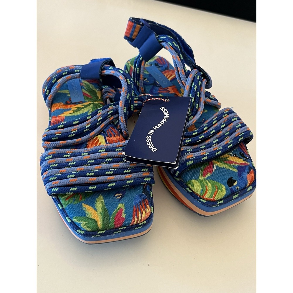 NWT Farm Rio Blue Macaw Platform Sandals Size 8